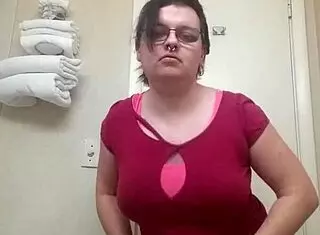 tranny strip tease... oh wow, teasing in panties 😏