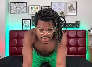 Hey, you wanna learn how to give a real pussy beating like this brazilian style? 😏