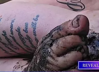 Intense Foot Fetish Fantasy with Sexy Soles and Toe-Sucking in Shower Delight