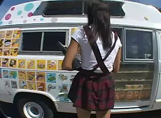 Big ice cream treat for sexy Jessica Valentino