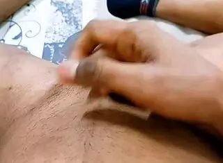 Oh man my small clitty femboy self showin off exercisin skills to boyfriend on video call