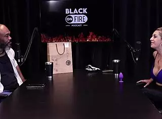 Hey, Julia Fontanelli shares her wild jail story as a bandit's wife 😲💸 everyone's in porn with depression vibes, watch on sheer red!