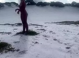 Amateur guy leaves Brazil to fuck a sexy big ass babe in Greece