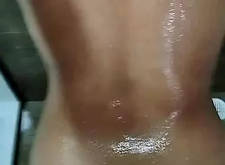 Couple Enjoys Passionate Bathroom Sex with Cumshot in Mouth
