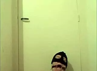 Punition de lesclave f involves bondage and handcuffs in outdoor setting