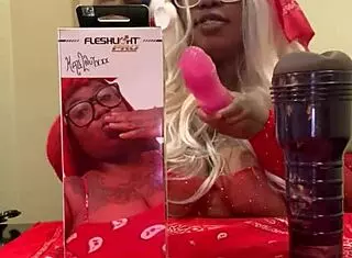 Spreading This Pussy All 2025