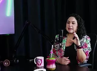 Todo Mundo Deveria Experimentar Terapia Comentou Sobre Hpv Hiv Atendimento Hospital Publico - Marina Karam Sexologa Sheer Red