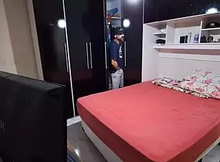 Corno Chama Amigo Para Ver Esposa Vendada E Participar Do Sexo No Quarto