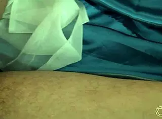 Macho Gostoso Se Masturbando