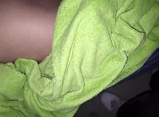 i find my best friends mom in the room and take advantage cuz shes hot