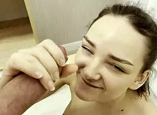 Shower Cock Suck Ends Happily