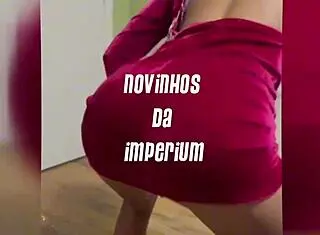 Marido me pegou chupando outro no escuro com grupo e fetiche