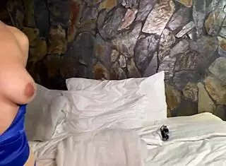 receptionista takes cash for hard pussy fucking with cowgirl creampie in roleplay