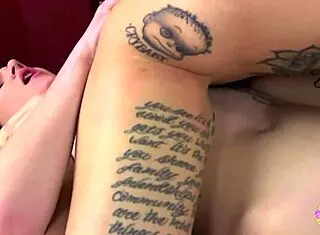 Amazing Goth Lesbians Finger Pussies and Cum Together