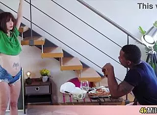 Hypno trick succeeds on pizza delivery chick filling her white pussy with big black cock