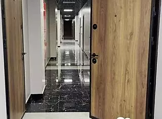 Horny Teen 18+ Girl Invites Me to Hotel Room for Rough Homemade Doggystyle Fuck