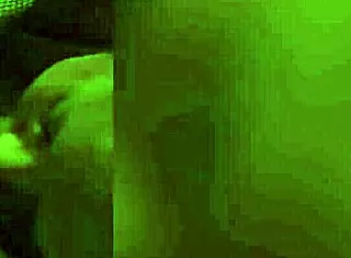 Sexy Cougar Sucking Dick