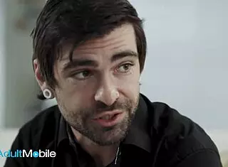 All Natural Milf Moans Loudly from Shaved Pussy Licked and Fingered at Same Time on Bed