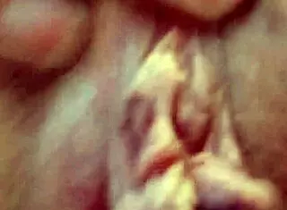 Buongiorno fans, uh, I mean good morning to all my european curvy neighbors with feet domination vibes...