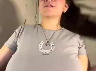 Tremendas tetas de Colombiana