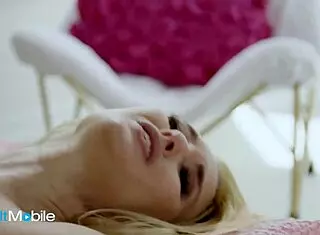 All Natural Milf Moans Loudly from Shaved Pussy Licked and Fingered at Same Time on Bed