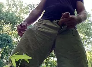 Whoa, public jerkoff at the park with my big cock, cum shot everywhere 😱 hope no one spotted me!