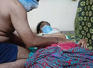 South indian mistibhabi homemade anal fingering and hard pussy fucking with saree creampie