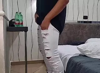 Intense Anal And Handjob With Huge Cock Oiled Muscular Bodybuilder In Homemade First-Time Flashing