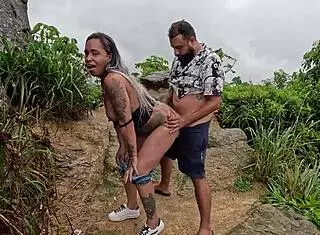 In this amateur tale a big ass wife gets her pussy eaten in public. Nicoly extracts cum from the guy during group outdoor orgy.