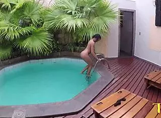 Ebony Latina teen Alice Lemes takes big cock in pool anal action