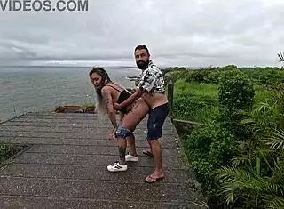 In this amateur tale a big ass wife gets her pussy eaten in public. Nicoly extracts cum from the guy during group outdoor orgy.