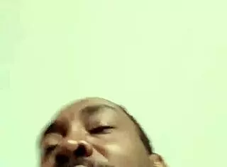 Olshhcool - I Will Be Your Alternative Nerd Hubby For A Video Click