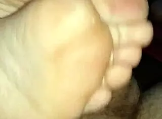 homemade barefoot footjob ends with huge cumshot explosion