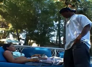 Fucking Black Mom in Fishnets with Anal Fingering and Doggystyle Pounding on Bed