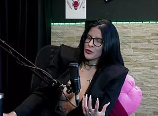 Likes Giving The Ass Shares Tips For Good Anal Sex Married A Client But Not Ready For Relationship - Leticia Braga On Sheer Red