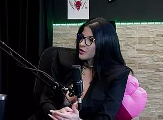 Likes Giving The Ass Shares Tips For Good Anal Sex Married A Client But Not Ready For Relationship - Leticia Braga On Sheer Red