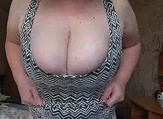 big gorgeous tits swing in close-up as this curvy bbw milf gets horny and shows off her saggy natural boobs solo