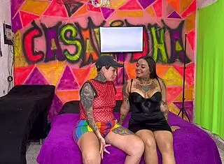 Sapatona Virgem Chupa E Fode Melhor Que Mulher Com Amiga Peituda Renata Gomes In Surprising Bedroom Encounter