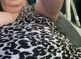 What a wild surprise with this fat bbw and her dildo!