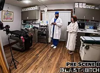 omg ditria rose takes that creampie from the doctor in pov with gloves and spreading action 😏