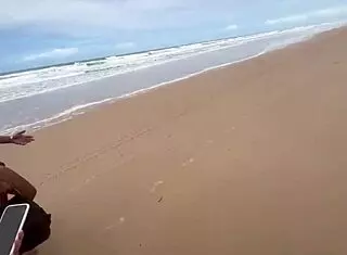 I love watching those Brazilian nudist amigas get wild with African pirocudos on the beach