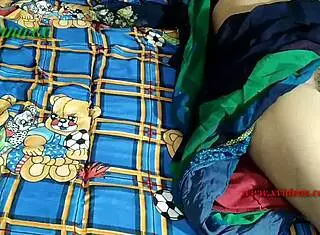 Delhi ki bhabhi ko choda with fucking indian desi girl homemade sex