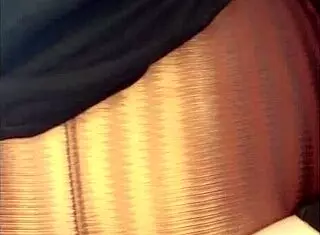 Post-Gym Craving Makes Novinha Tear Pants in Wild Masturbation Frenzy