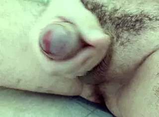 Obožujem hitro solo matanje v kopalnici z amaterskimi close-upi