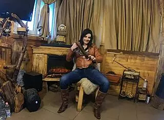 This beautiful milf and housewife has a hungry pussy in her solo session with dirty talk and ass worship