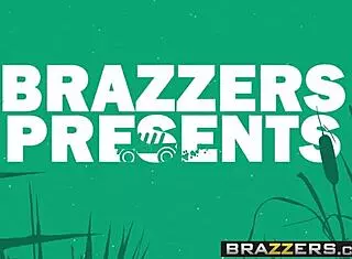 Brazzers big butts like it big swamp buggy booty with bethany benz and van wylde in car