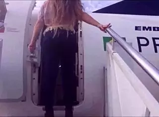 my wife took cash to give her big ass to that rio de janeiro businessman - real amateur cuckold hotwife 😈