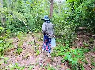 Thai Girl Strolls In Forest For Quick Fuck Before Mushroom Picking In Clear Thai Audio 4k