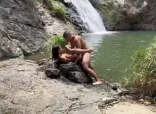 Model Aisha Ferrari Recorded In Outdoor Encounter With Mexican Soldier Near Playa El Carmen Quintana Roo Viral Video