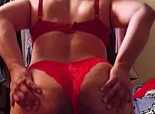 Hey, check out me modeling my new red lingerie with sexy shemale vibes 😘